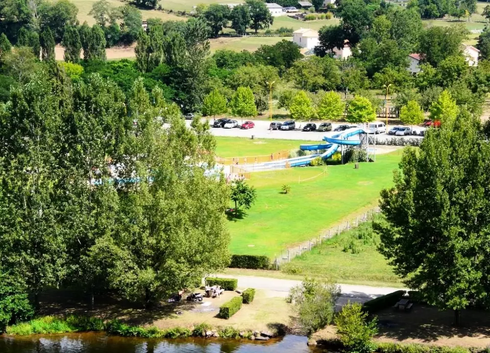 Ushuaïa Villages - Camping Le Port de Lacombe 3 étoiles★★★