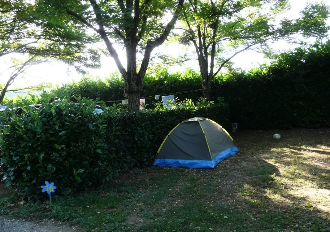 Ushuaïa Villages - Camping Le Port de Lacombe 3 étoiles★★★