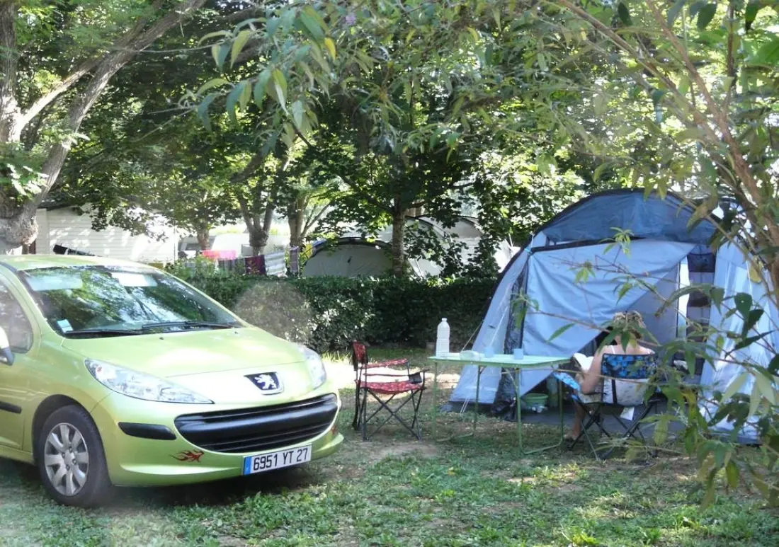 Ushuaïa Villages - Camping Le Port de Lacombe 3 étoiles★★★
