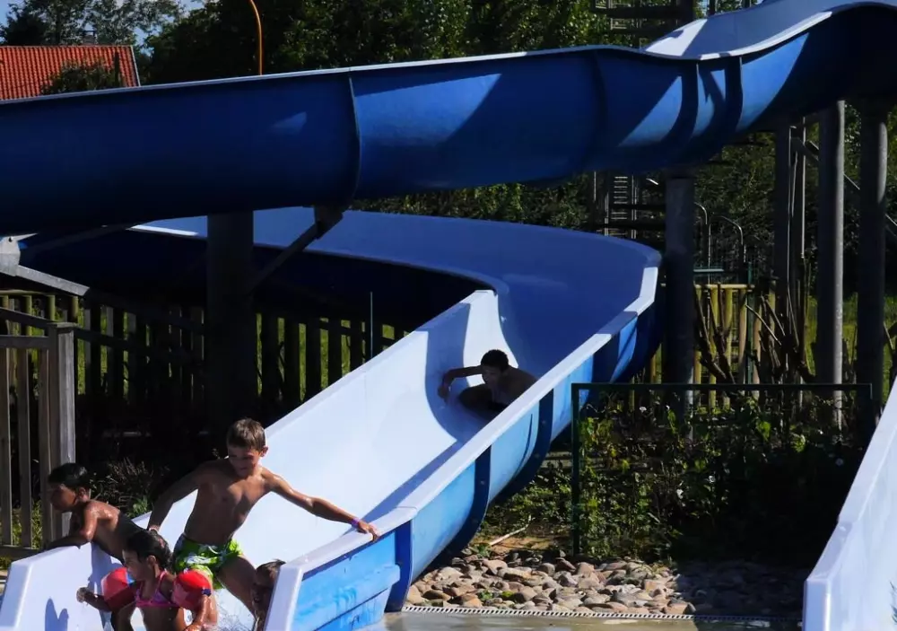 Ushuaïa Villages - Camping Le Port de Lacombe 3 étoiles★★★