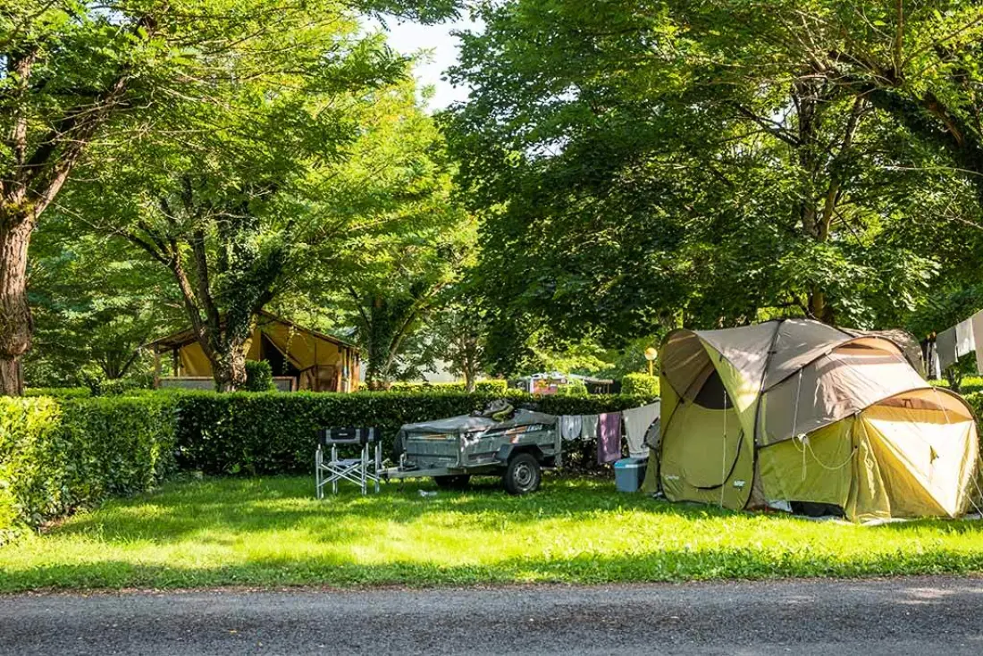 Ushuaïa Villages - Camping Le Port de Lacombe 3 étoiles★★★