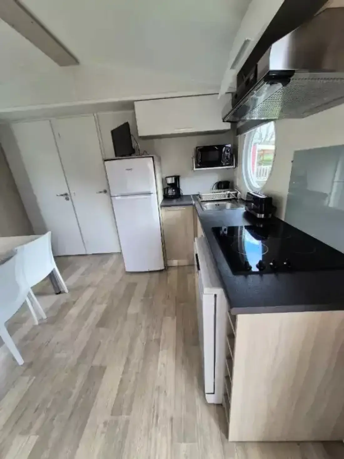 Ushuaïa Villages - Camping Le Port de Lacombe 3 étoiles★★★