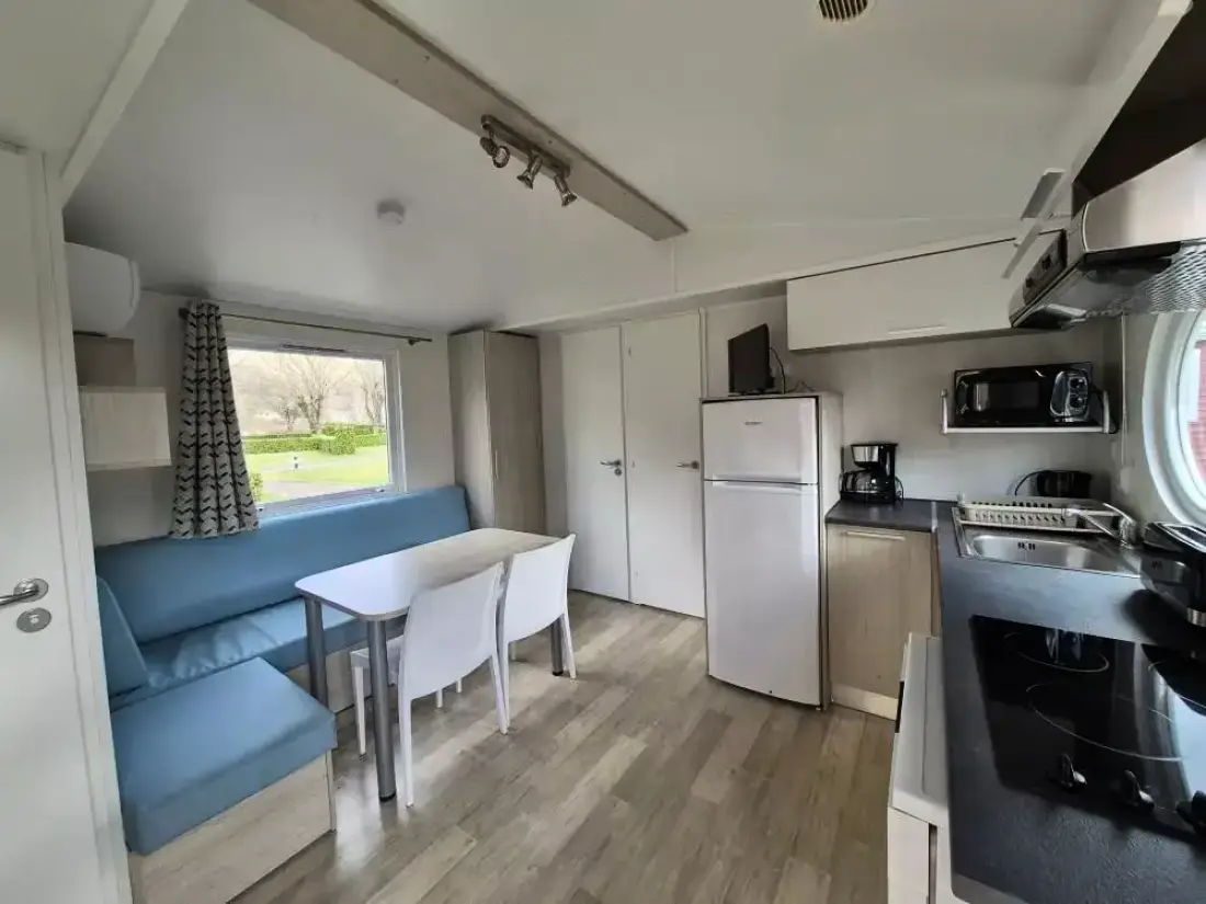 Ushuaïa Villages - Camping Le Port de Lacombe 3 étoiles★★★