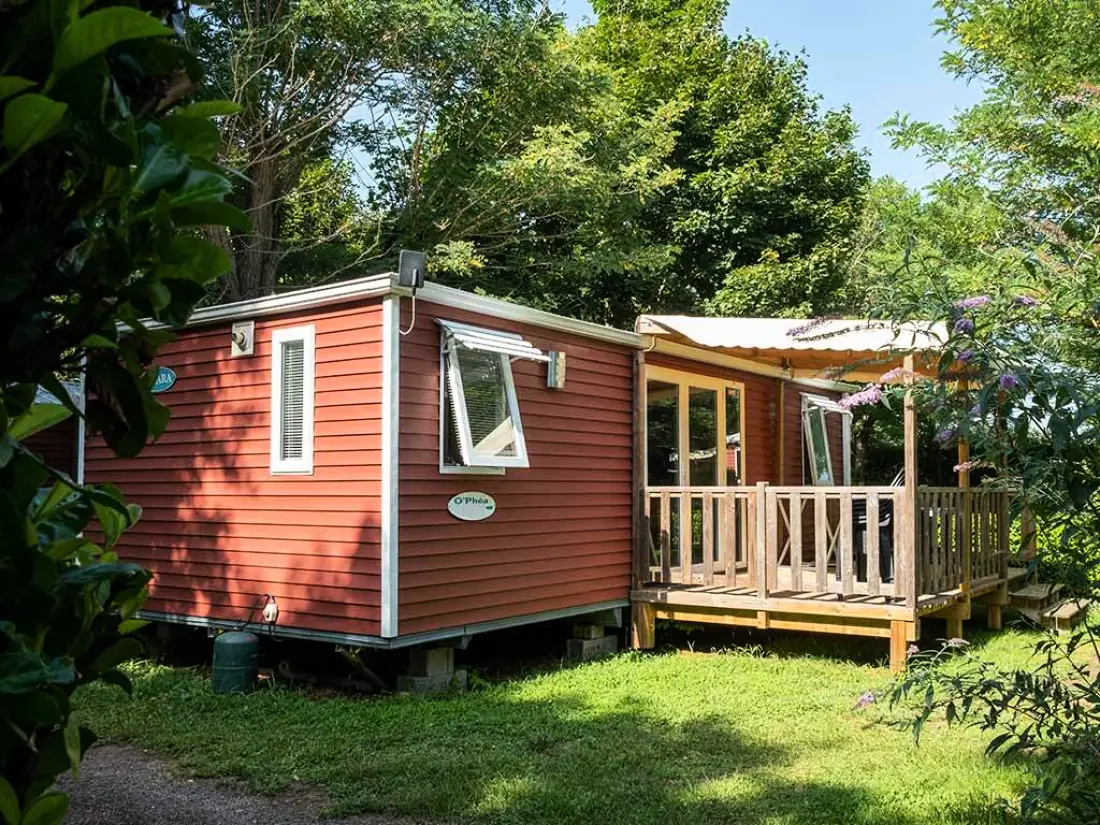 Ushuaïa Villages - Camping Le Port de Lacombe 3 étoiles★★★