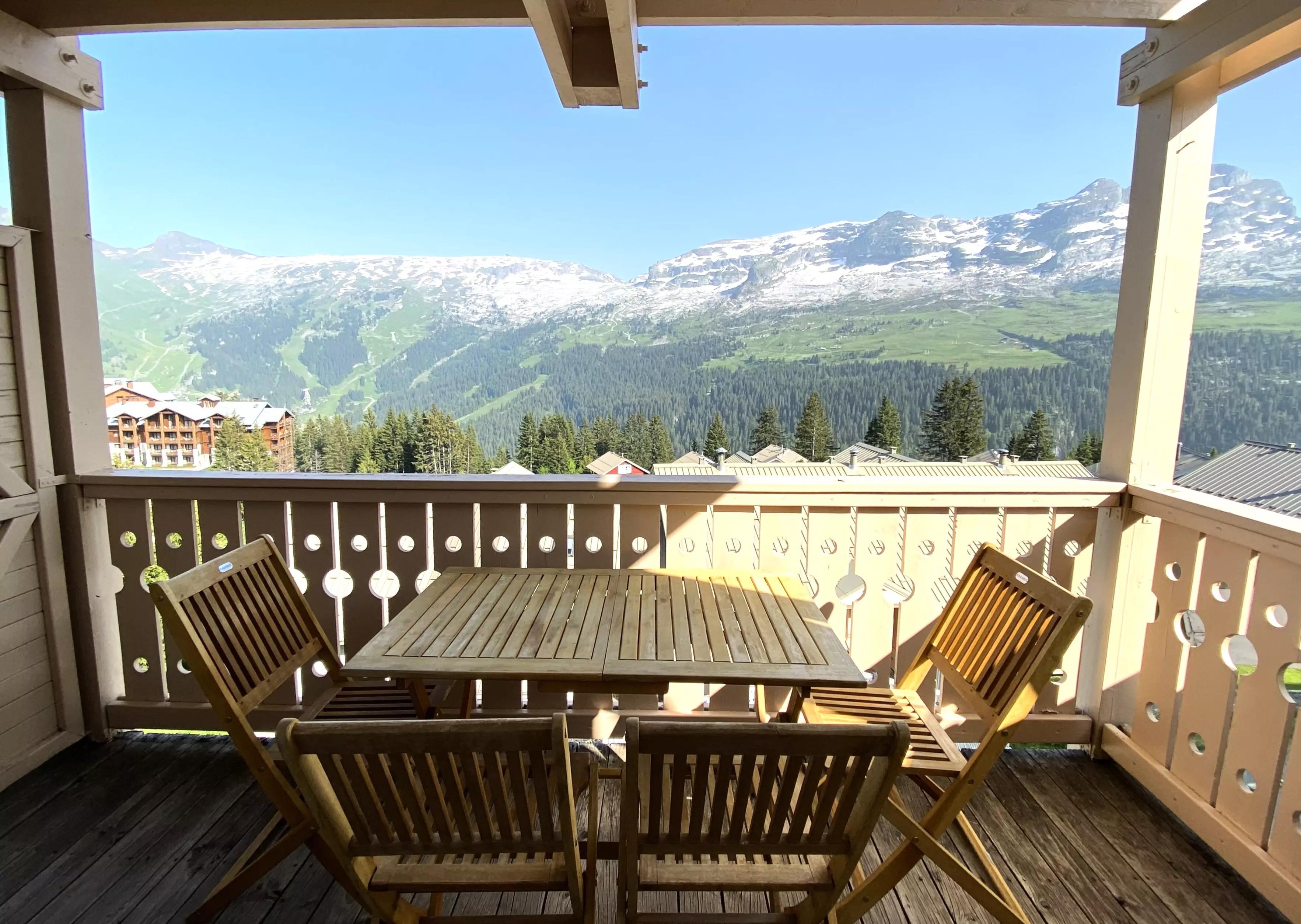 Résidence Le Château de Crans - maeva Home