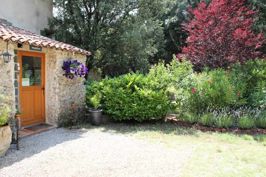 La Farigoule, Location 8 Personnes Avec Piscine Partagée, Nature Et Calme