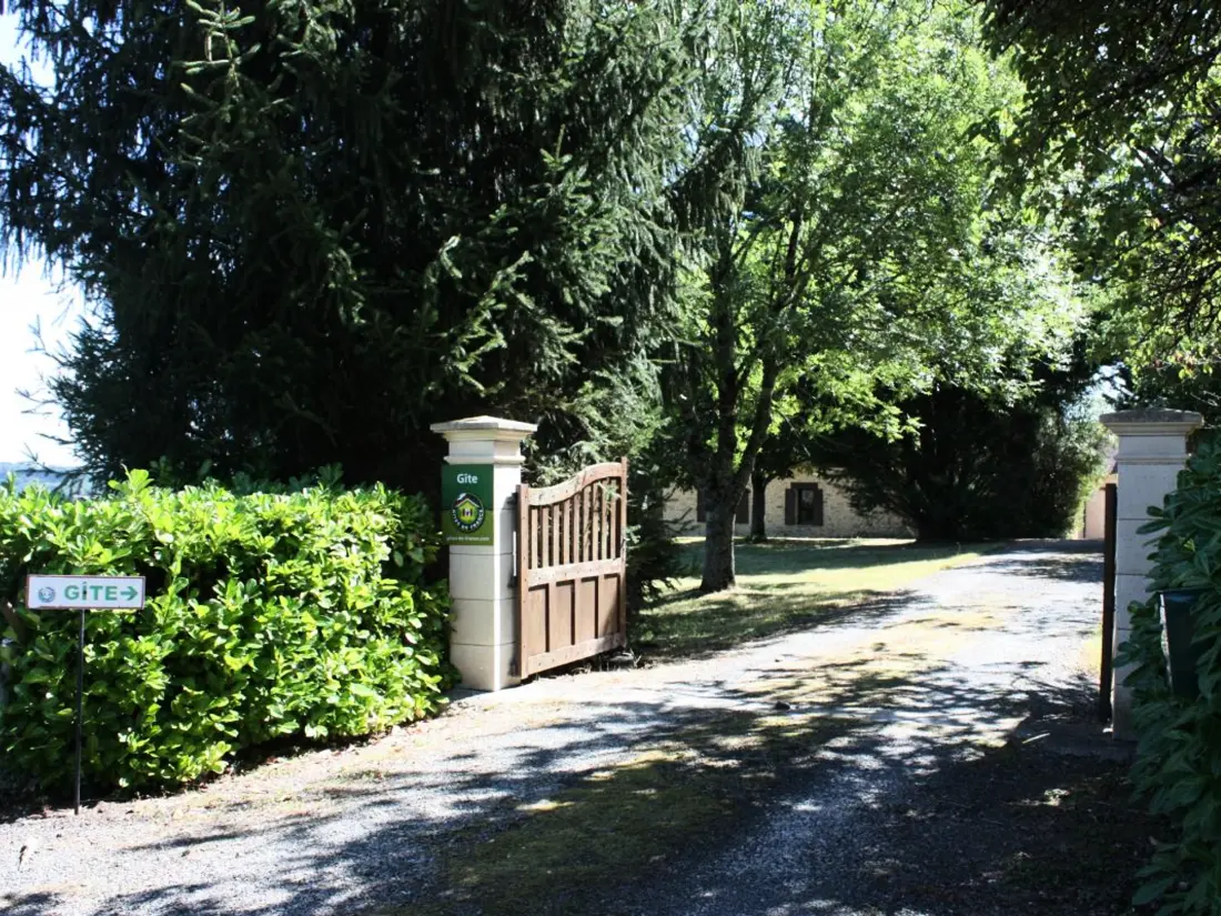 Maison de Vacances Fleurac 5