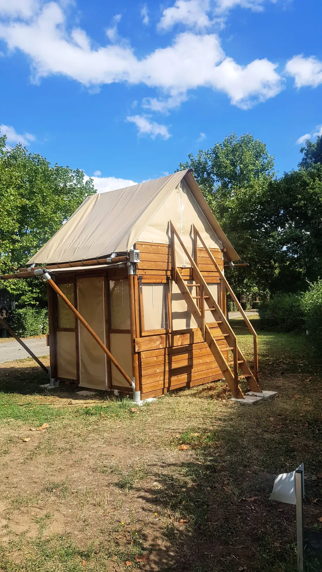 Camping La Grappe Fleurie 5 étoiles★★★★★
