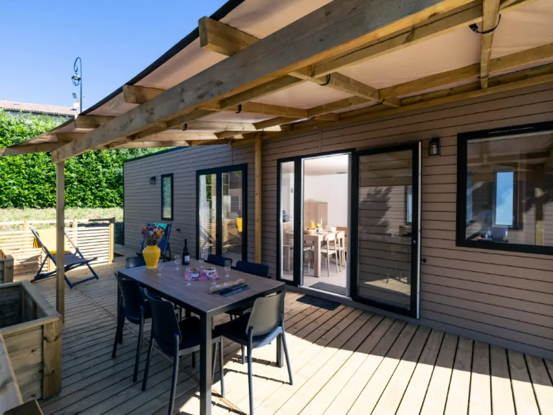 Camping La Grappe Fleurie 5 étoiles★★★★★
