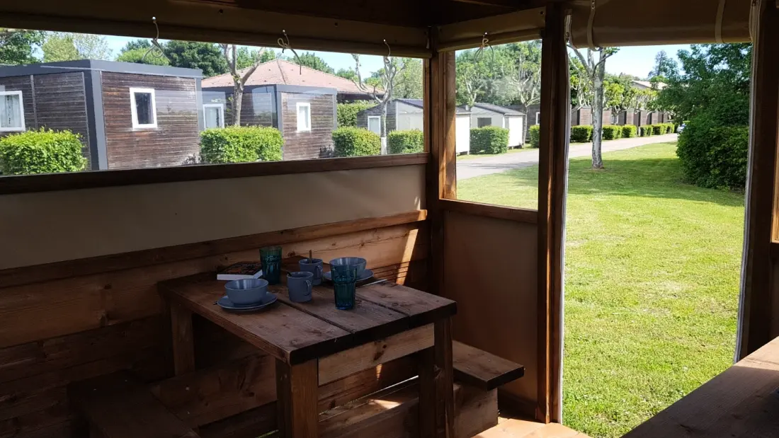 Camping La Grappe Fleurie 5 étoiles★★★★★
