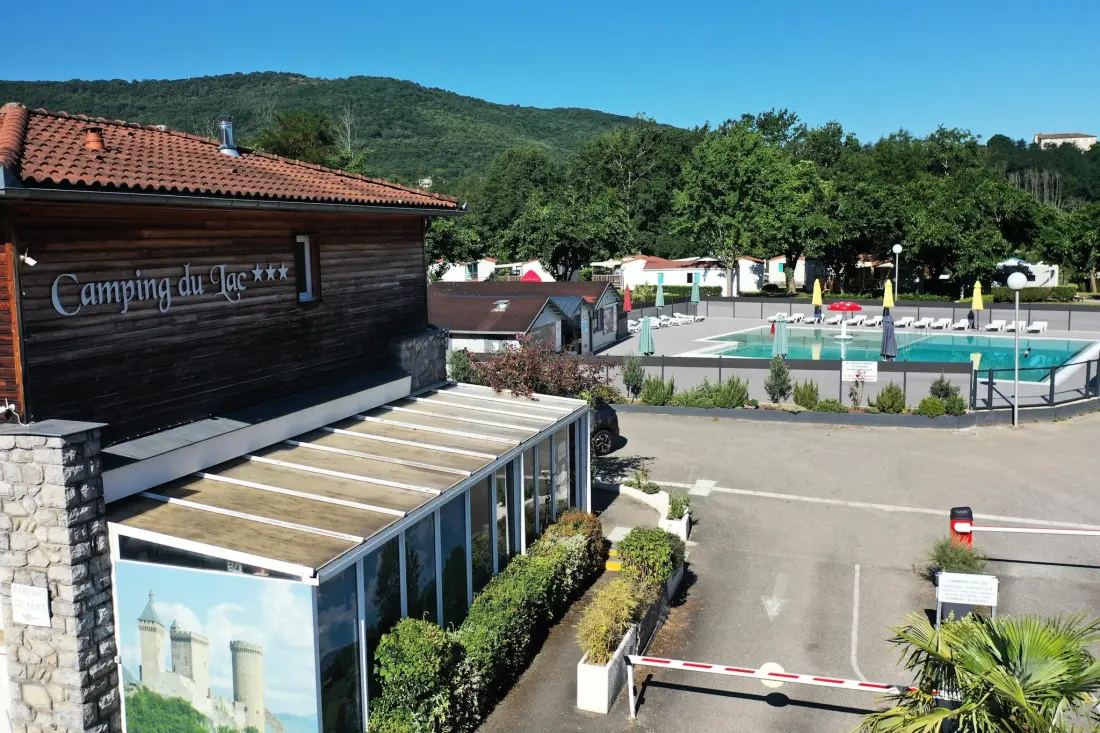 Camping DU LAC 4 étoiles★★★★