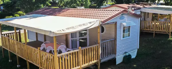 Camping DU LAC **** - Foix