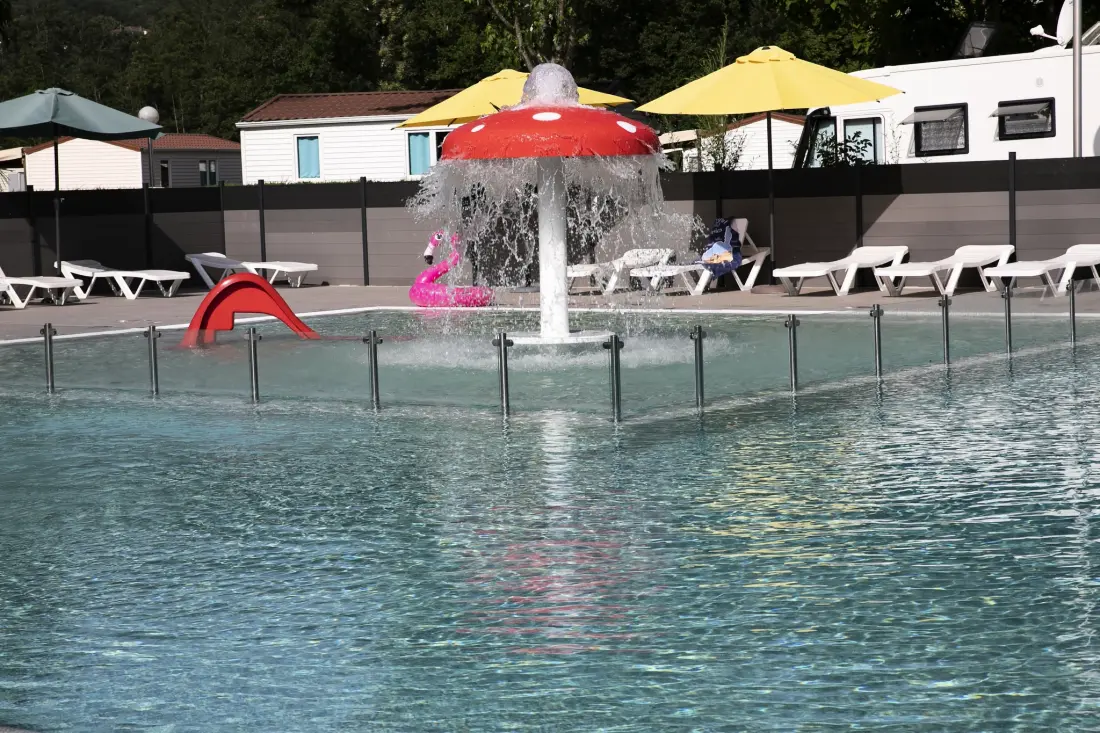 Camping DU LAC 4 étoiles★★★★