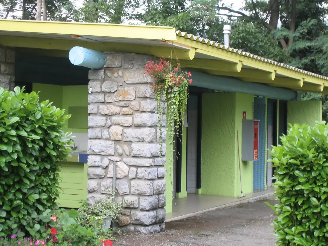 Camping DU LAC 4 étoiles★★★★