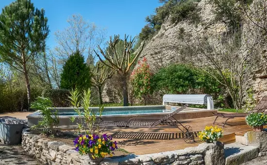 #perle Rare !charmante Maison Avec Piscine Au Bord De La Rivière