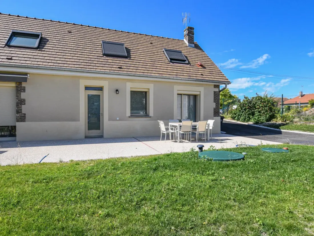 Maison de Vacances Fontaine-les-Grès 5