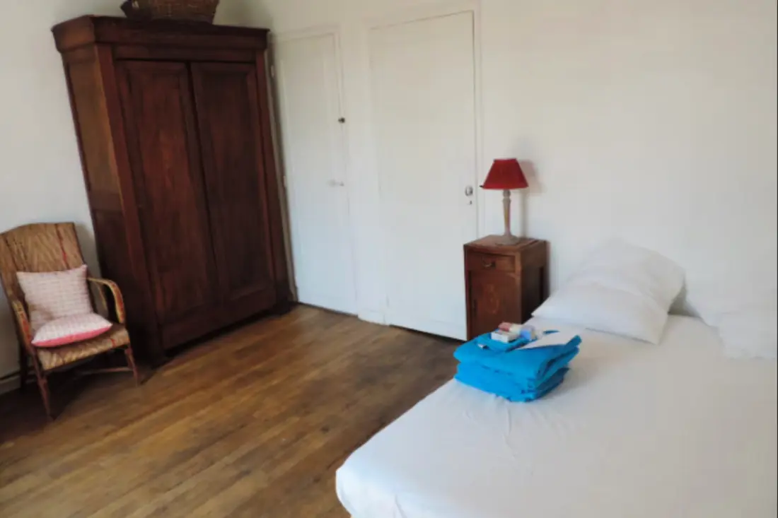 Maison De Charme Avec Cour Calme, Proche Rer A