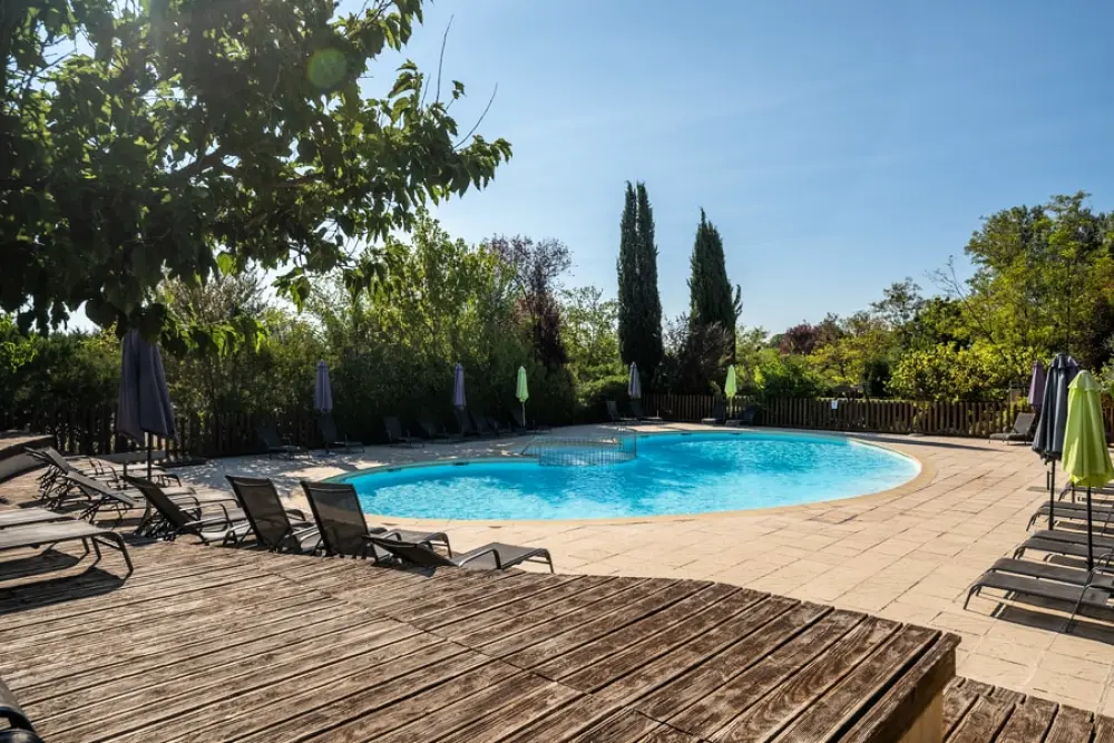 Camping Les Routes de Provence 3 étoiles★★★