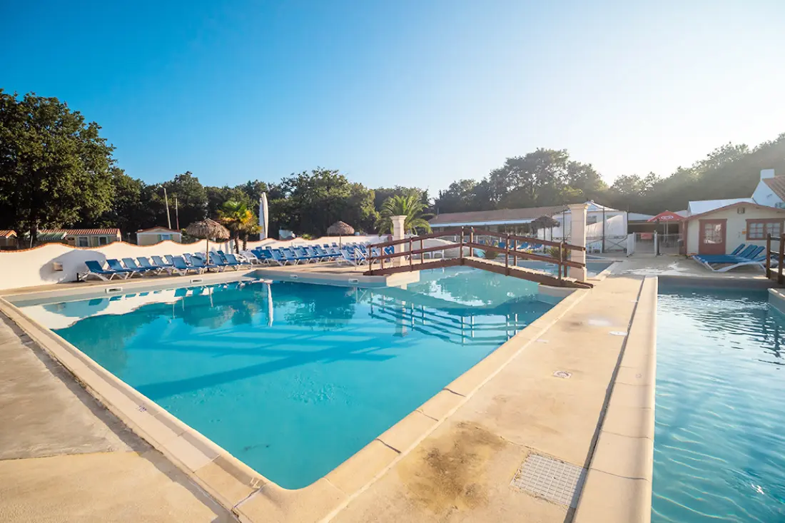 Camping Domaine les Charmilles