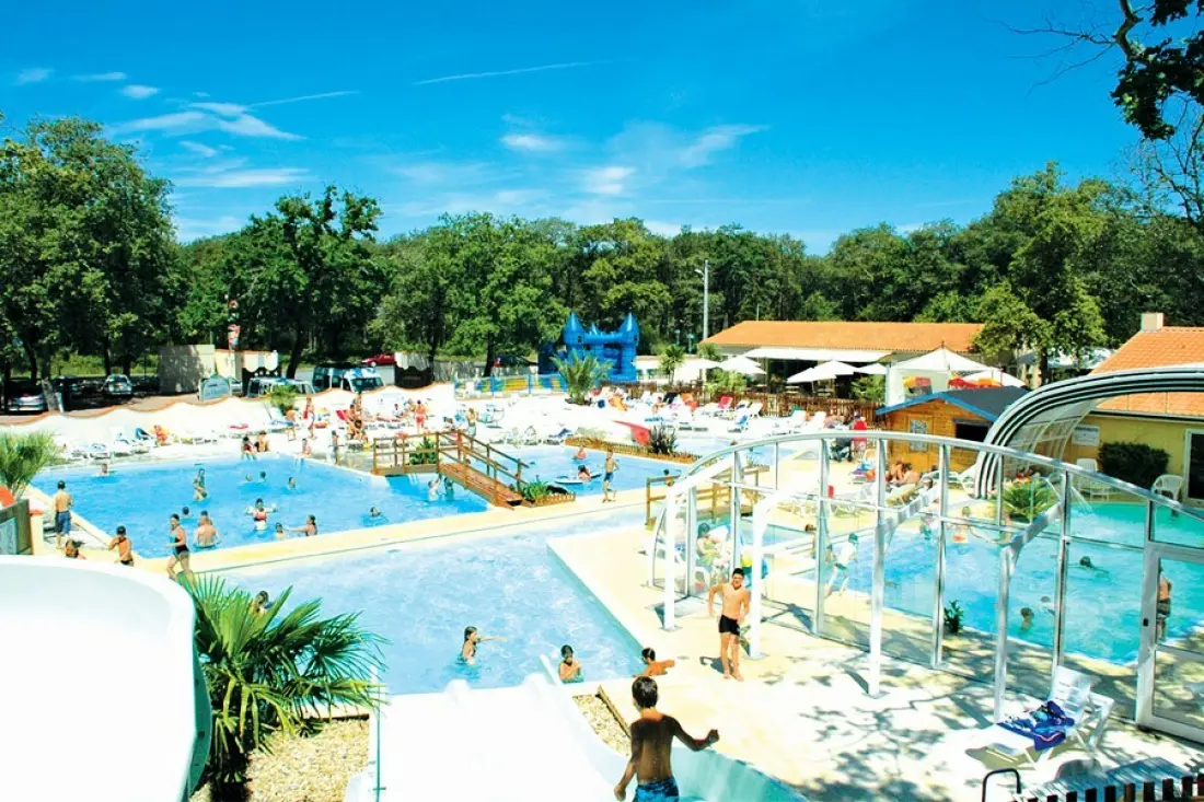 Camping Domaine les Charmilles 4 étoiles★★★★