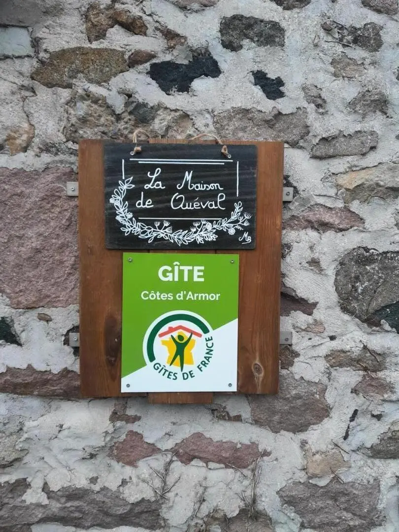 Gîte de France La maison de oueval 4 épis