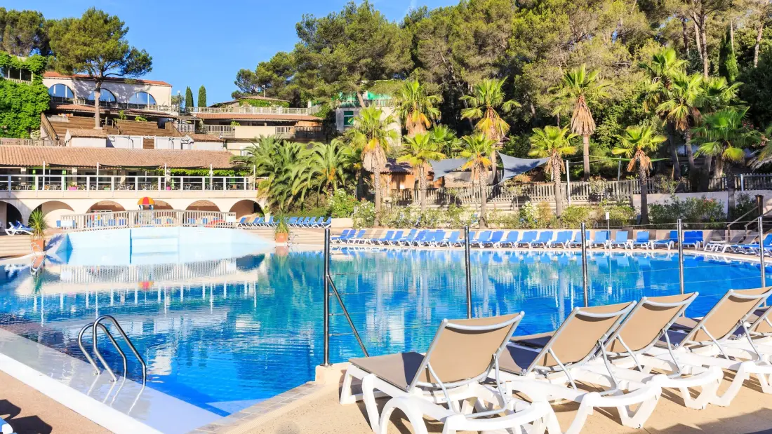Camping  Holiday Green 5 étoiles★★★★★