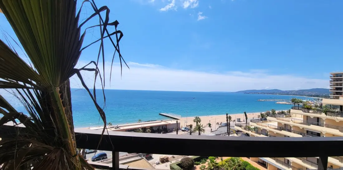 Appartement 3p Avec Terrasse En Front De Mer
