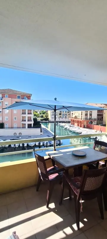 Appartement Avec Terrasse Et Vue Sur Le Port