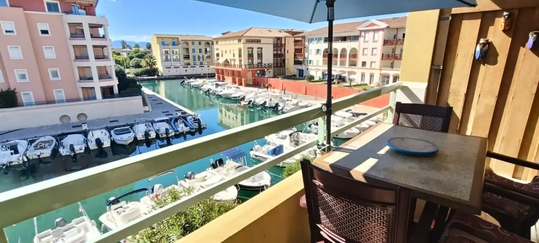 Appartement Avec Terrasse Et Vue Sur Le Port