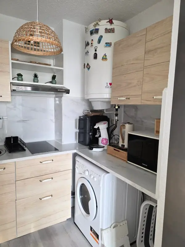 Appartement Avec Vue Et Terrasse à Fréjus