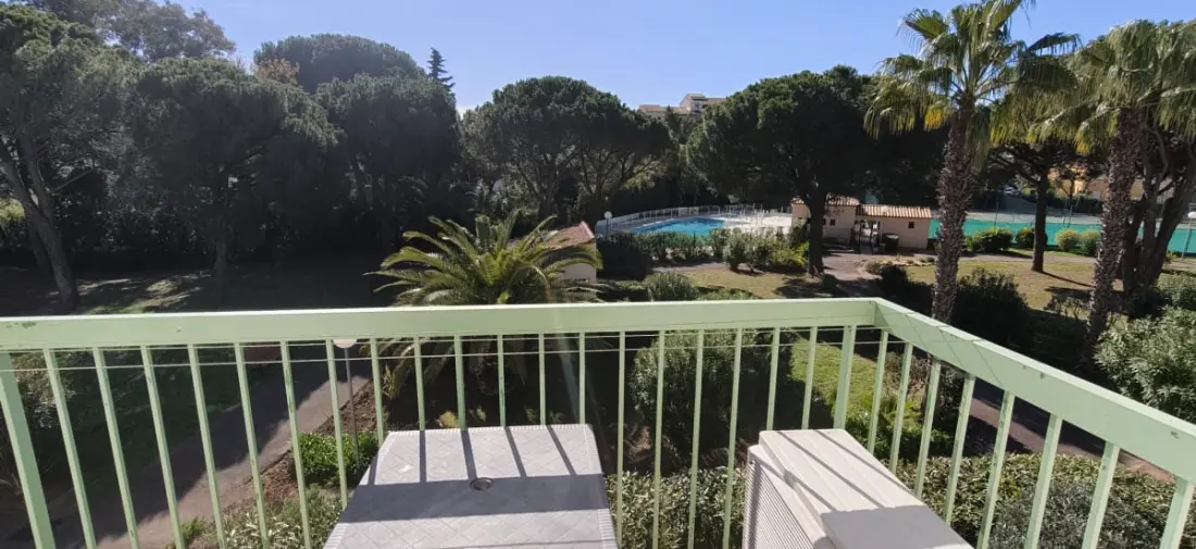Appartement Calme Avec Balcon Et Piscine