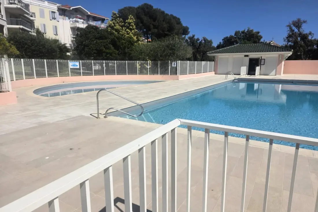 Appartement Climatisé, Piscine Près Des Calanques