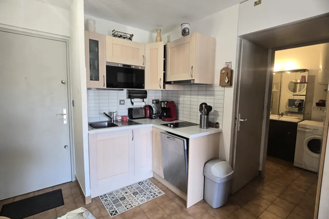 Appartement Lumineux Avec Balcon Et Piscine