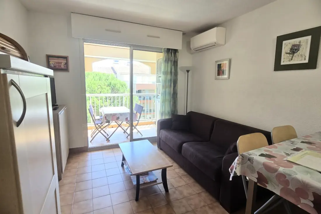 Appartement Lumineux Avec Balcon Et Piscine