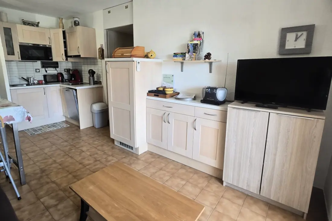 Appartement Lumineux Avec Balcon Et Piscine