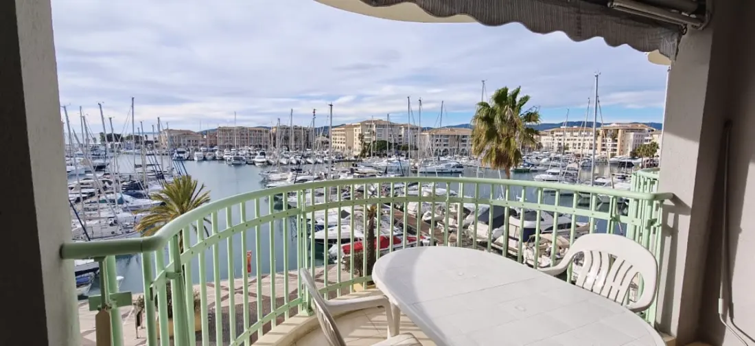 Appartement Port Fréjus Vue Mer Et Marina