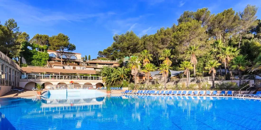 Camping  Holiday Green 5 étoiles★★★★★