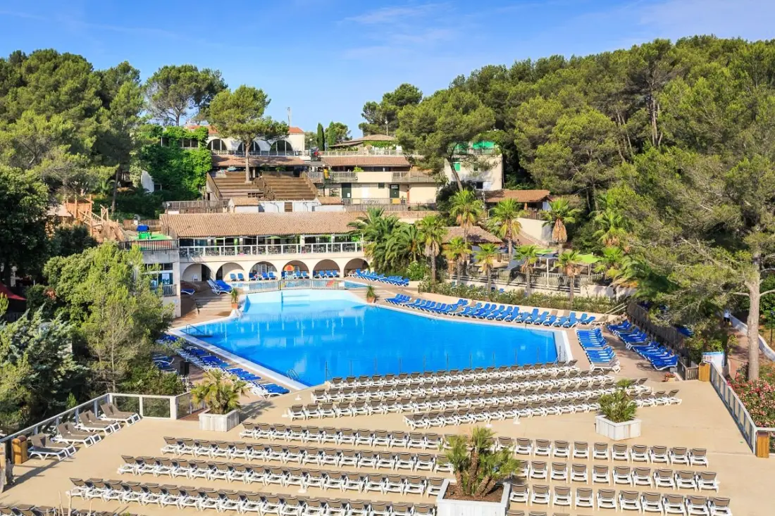 Camping  Holiday Green 5 étoiles★★★★★