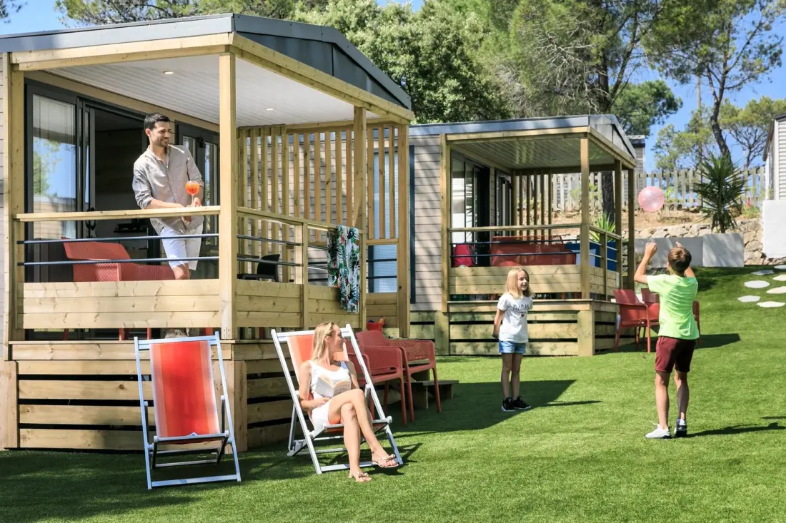 Camping  Holiday Green 5 étoiles★★★★★
