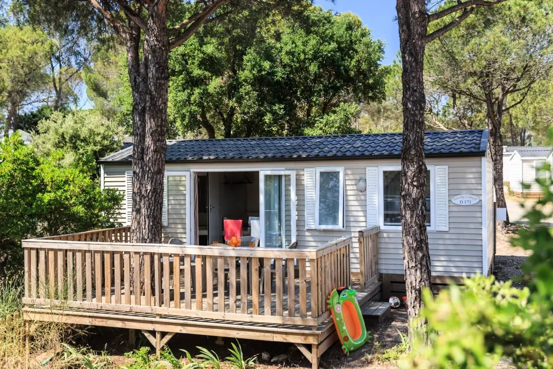 Camping  Holiday Green 5 étoiles★★★★★