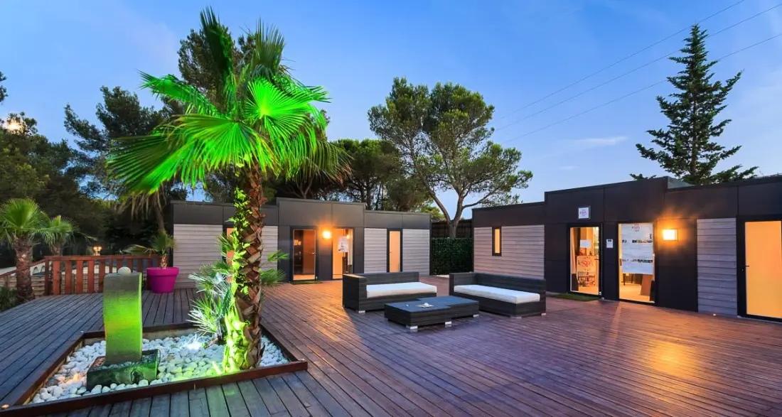Camping  Holiday Green 5 étoiles★★★★★