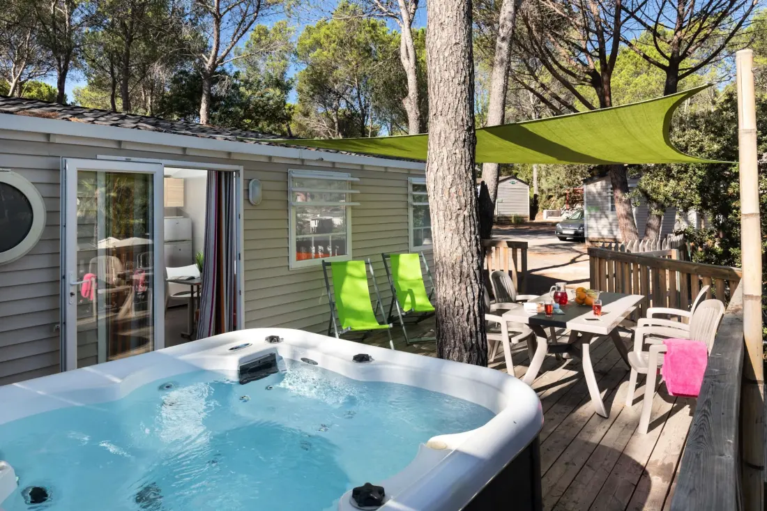 Camping  Holiday Green 5 étoiles★★★★★