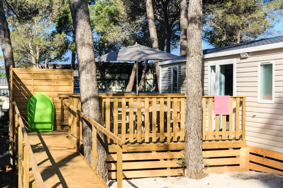 Camping  Holiday Green 5 étoiles★★★★★