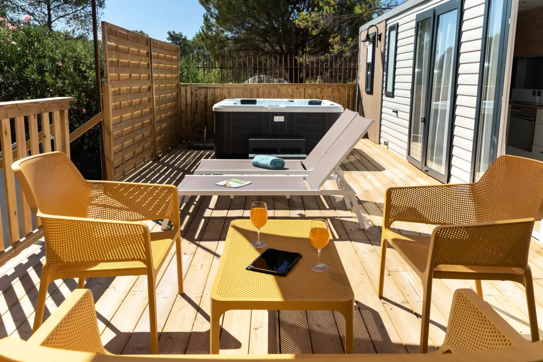 Camping  Holiday Green 5 étoiles★★★★★