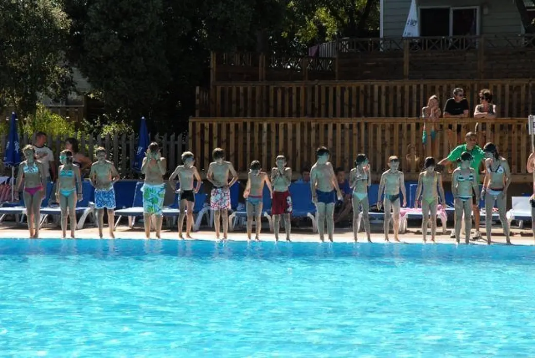 Camping  Holiday Green 5 étoiles★★★★★