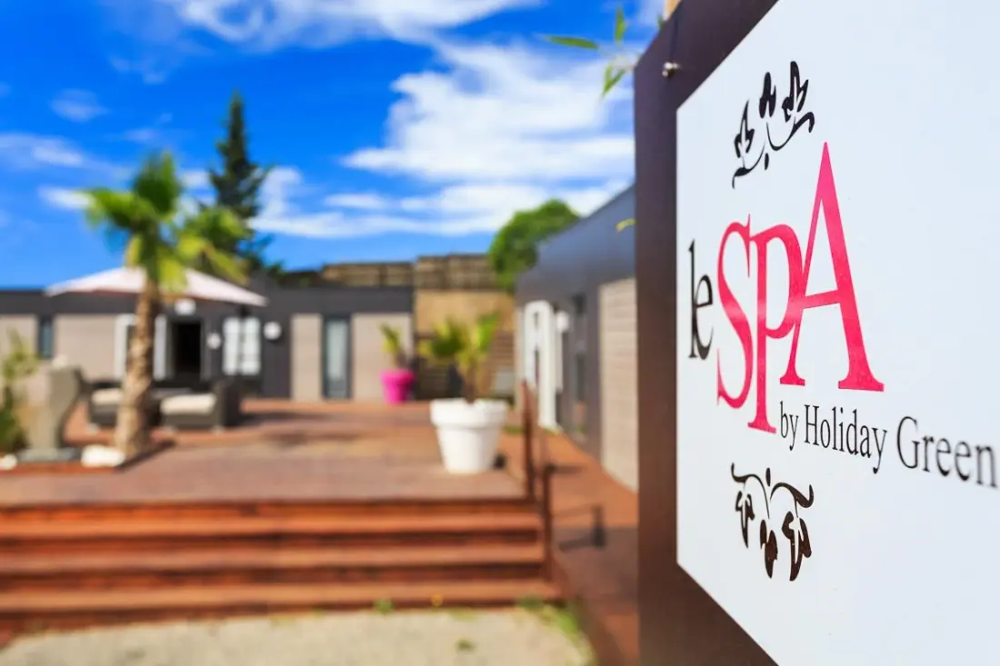 Camping  Holiday Green 5 étoiles★★★★★