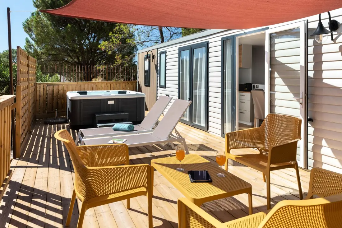 Camping  Holiday Green 5 étoiles★★★★★