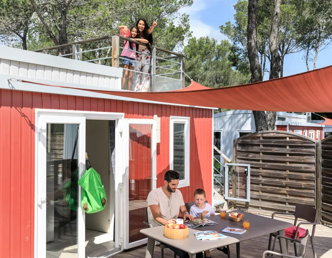 Camping  Holiday Green 5 étoiles★★★★★