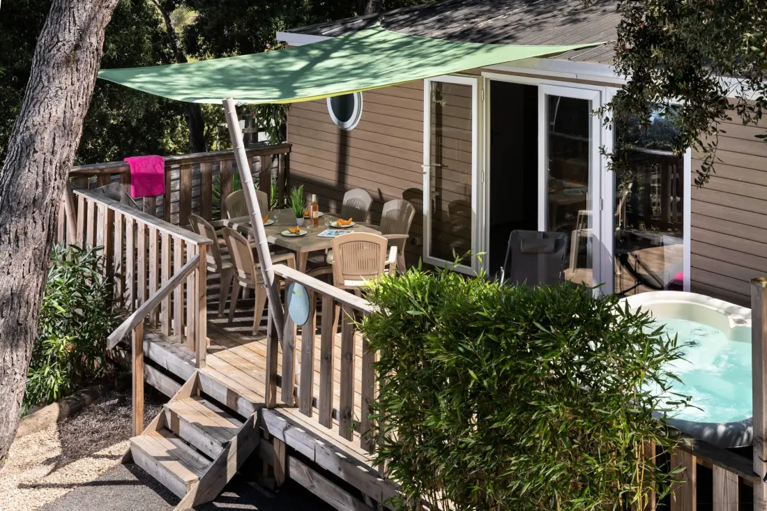 Camping  Holiday Green 5 étoiles★★★★★