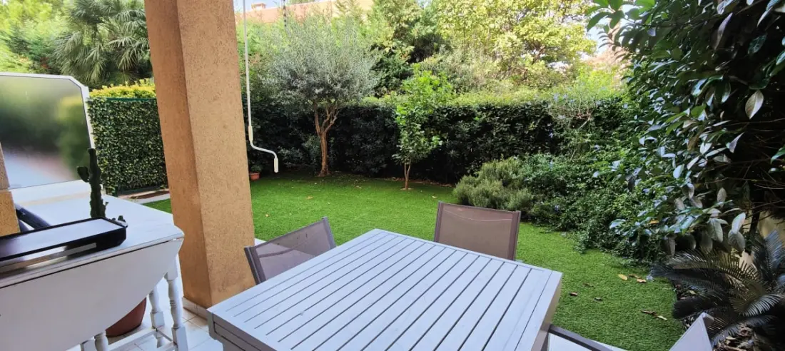 Studio Jardin à 150 M De Plage